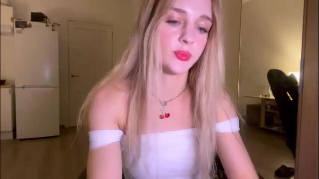 Image 12 of sailormoon666_ Stream on Chaturbate on 8 days ago
