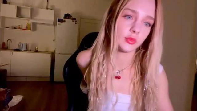 Image 3 of sailormoon666_ Stream on Chaturbate on 1 month ago