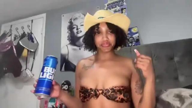 Image 4 of sailormoonsnani94 Stream on Chaturbate on 18 months ago