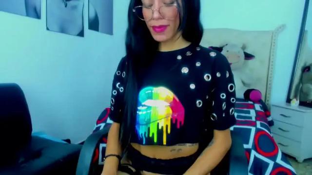 Image 4 of sailyn_daena Stream on Chaturbate on 17 months ago