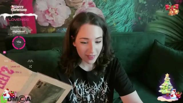 Image 4 of saintmonica Stream on Chaturbate on 16 months ago