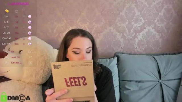 Image 10 of saintmonica Stream on Chaturbate on 16 months ago