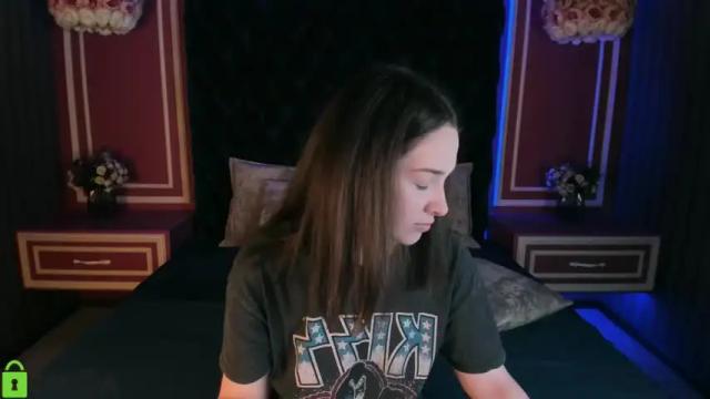 Image 2 of saintmonica Stream on Chaturbate on 15 months ago