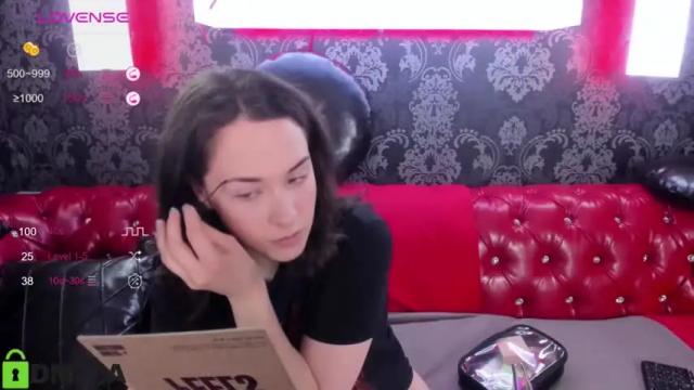 Image 2 of saintmonica Stream on Chaturbate on 14 months ago