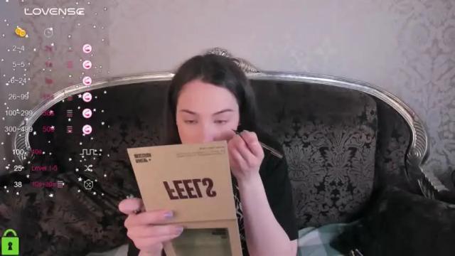 Image 2 of saintmonica Stream on Chaturbate on 14 months ago