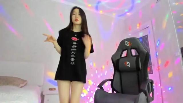 Image 2 of saionora Stream on Chaturbate on 18 months ago