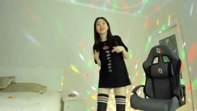 Image 7 of saionora Stream on Chaturbate on 18 months ago