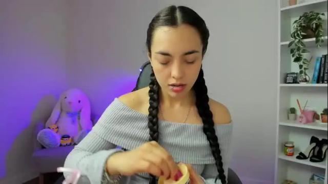Image 8 of sakura_harper Stream on Chaturbate on 27 days ago