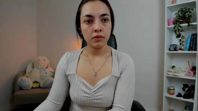Image 3 of sakura_harper Stream on Chaturbate on 22 days ago