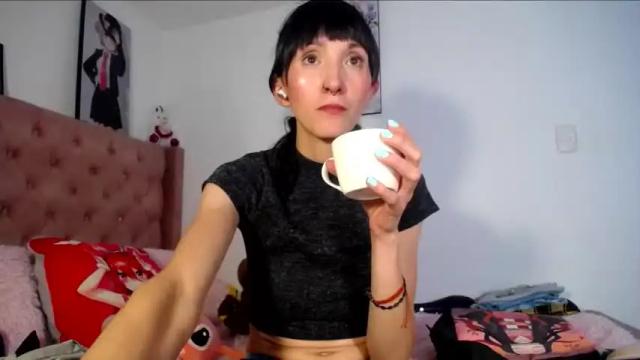 Image 2 of sakura_skinny Stream on Chaturbate on 14 months ago