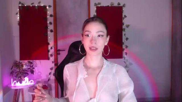 Image 2 of sakuraa_beauty Stream on Chaturbate on 3 months ago