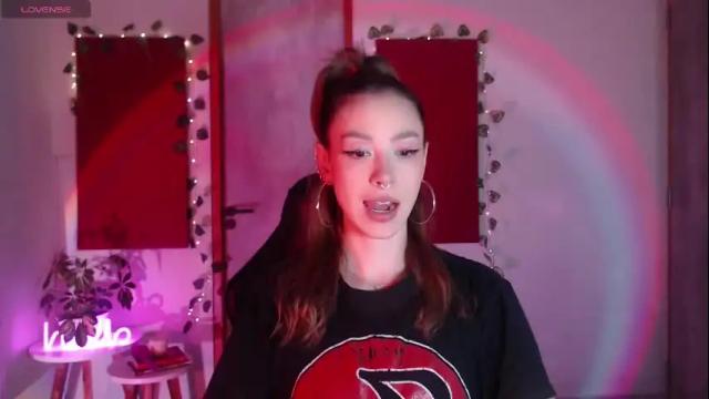 Image 2 of sakuraa_beauty Stream on Chaturbate on 3 months ago