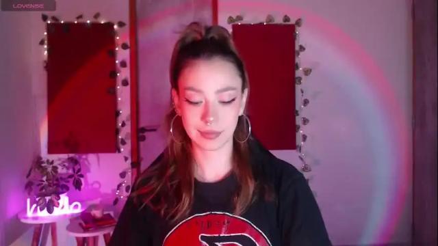 Image 3 of sakuraa_beauty Stream on Chaturbate on 3 months ago