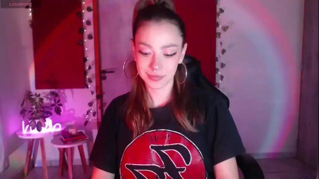 Image 7 of sakuraa_beauty Stream on Chaturbate on 3 months ago