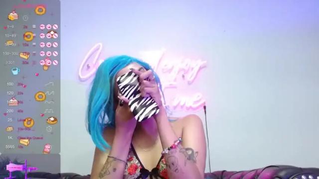 Image 2 of sakuraanduchira Stream on Chaturbate on 15 months ago