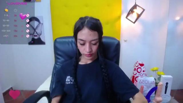 Thumbnail 2, sakuracam1's Stream at Chaturbate, 17 months ago
