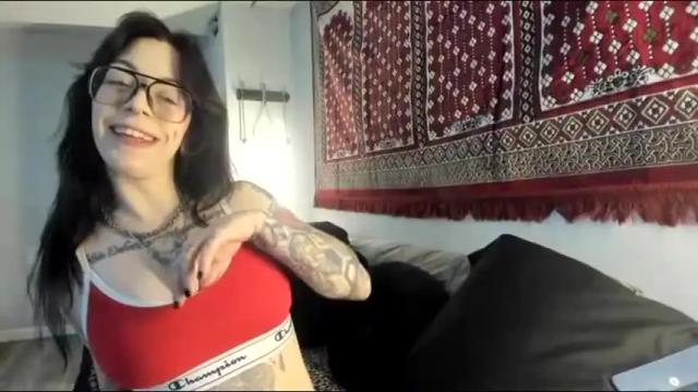 Image 7 of salemmoon Stream on Chaturbate on 1 month ago