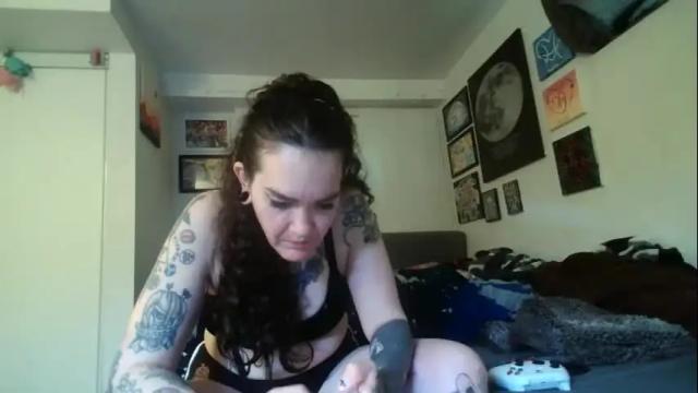 Image 3 of salemsslut Stream on Chaturbate on 27 days ago