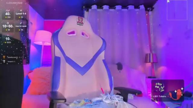 Image 10 of sally_brown1 Stream on Chaturbate on 21 months ago