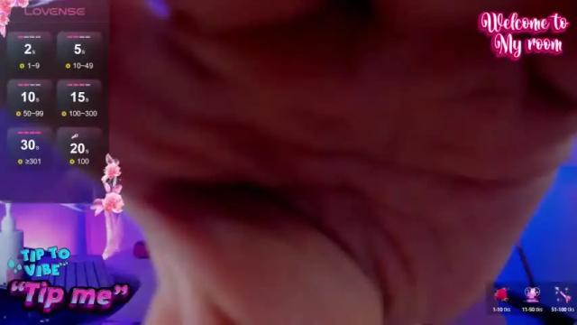 Image 12 of sally_brown1 Stream on Chaturbate on 18 months ago