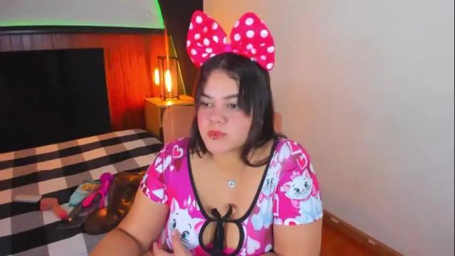 Image 3 of sally_kinky_ Stream on Chaturbate on 7 months ago