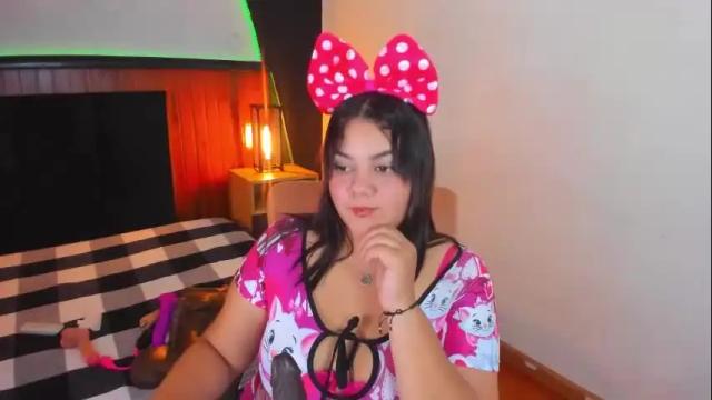 Image 7 of sally_kinky_ Stream on Chaturbate on 7 months ago
