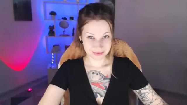 Image 4 of sally_moore13 Stream on Chaturbate on 18 months ago