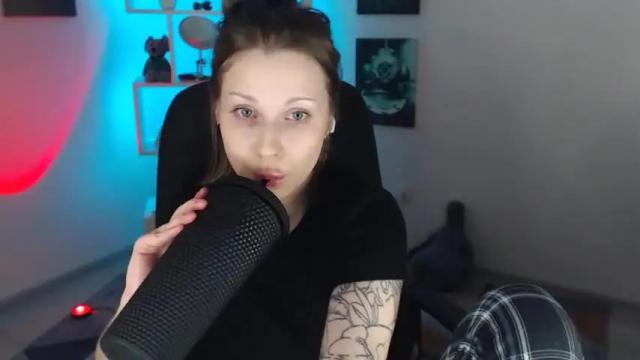 Image 12 of sally_moore13 Stream on Chaturbate on 17 months ago