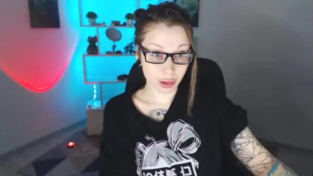 Thumbnail 1, sally_moore13's Stream at Chaturbate, 17 months ago