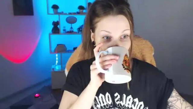 Image 12 of sally_moore13 Stream on Chaturbate on 17 months ago