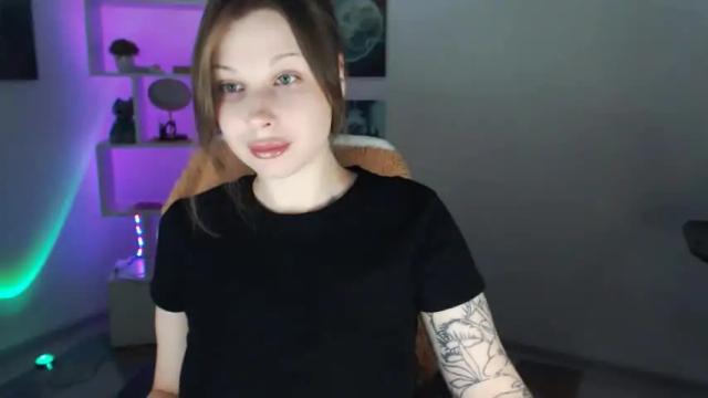 Thumbnail 3, sally_moore13's Stream at Chaturbate, 16 months ago