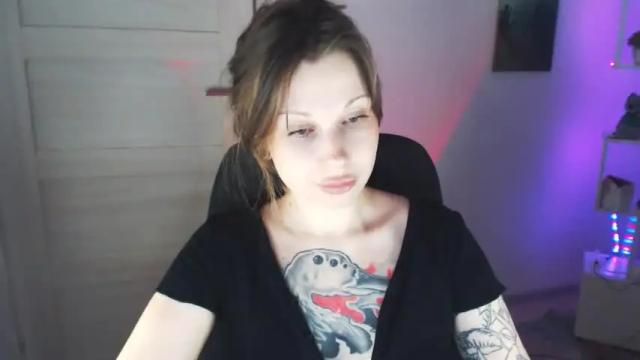 Image 12 of sally_moore13 Stream on Chaturbate on 14 months ago