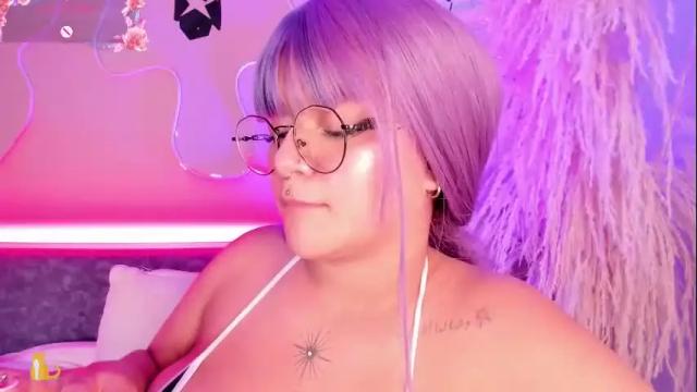 Image 7 of sally_white_ Stream on Chaturbate on 1 month ago
