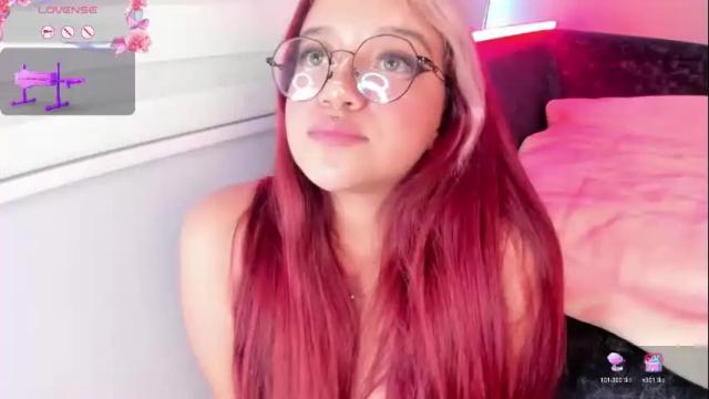 Image 7 of sally_white_ Stream on Chaturbate on 1 month ago