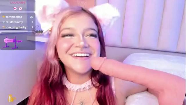 Image 2 of sally_white_ Stream on Chaturbate on 1 month ago