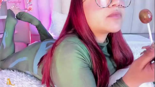 Image 10 of sally_white_ Stream on Chaturbate on 1 month ago