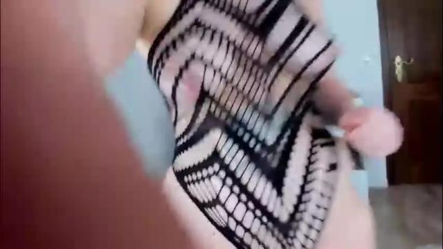 Image 3 of sallysecret Stream on Chaturbate on 4 months ago