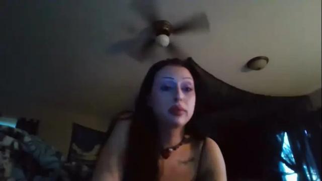 Image 8 of sallystitches333 Stream on Chaturbate on 15 months ago