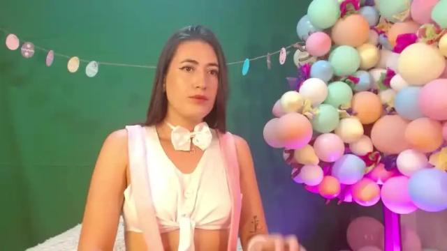 Image 4 of salmaricci__ Stream on Chaturbate on 14 months ago