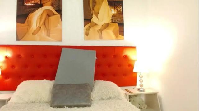 Image 6 of salmaricci__ Stream on Chaturbate on 26 days ago