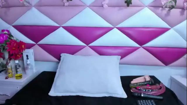 Image 12 of salmasantos Stream on Chaturbate on 2 months ago