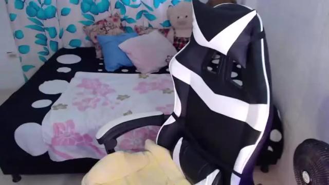 Image 11 of salojoness Stream on Chaturbate on 21 months ago