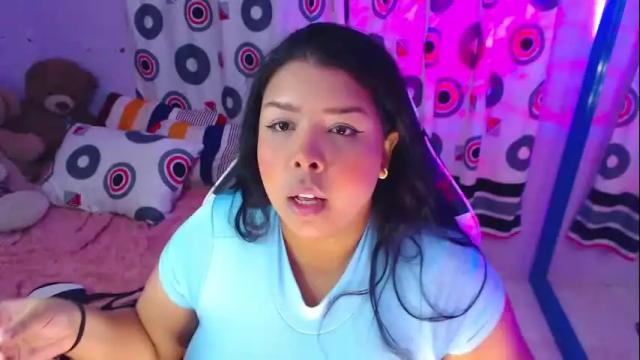 Image 4 of salojoness Stream on Chaturbate on 6 months ago