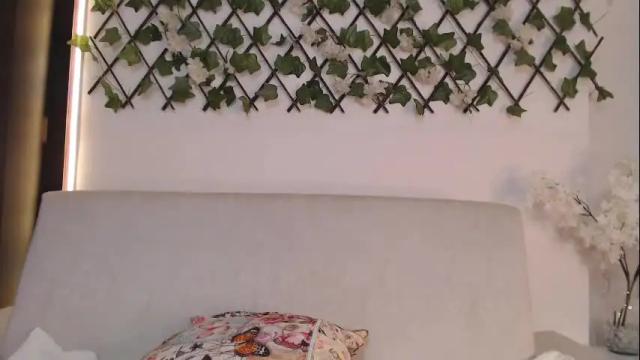 Image 3 of salome_010 Stream on Chaturbate on 2 months ago