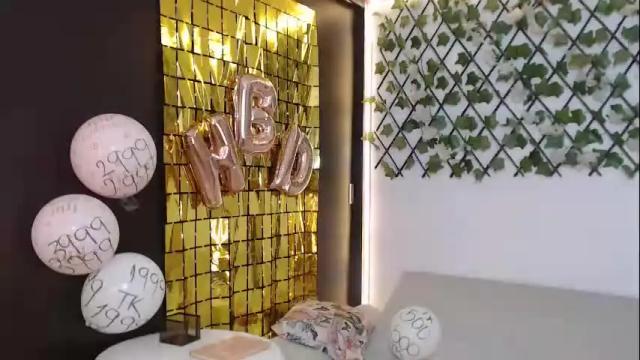 Image 4 of salome_010 Stream on Chaturbate on 1 month ago