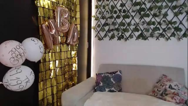 Image 4 of salome_010 Stream on Chaturbate on 1 month ago