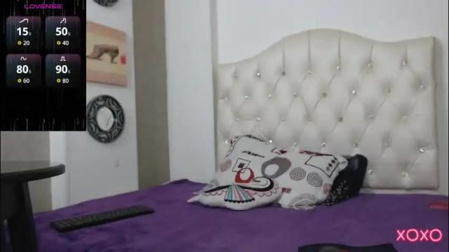 Image 12 of salome_9 Stream on Chaturbate on 2 months ago