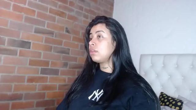 Image 2 of salome__palmer Stream on Chaturbate on 13 months ago