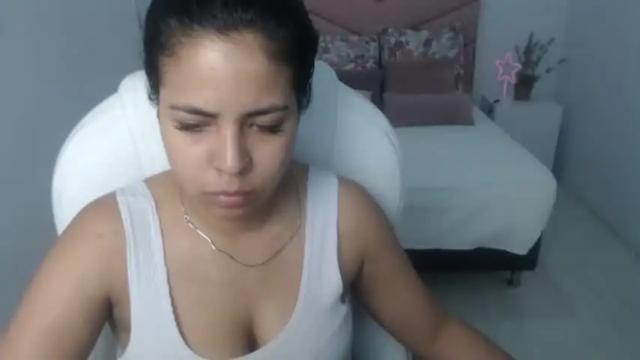 Image 3 of salome_brownz Stream on Chaturbate on 15 months ago