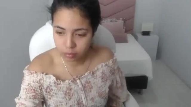 Image 6 of salome_brownz Stream on Chaturbate on 14 months ago